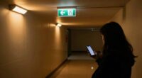 use proper emergency lighting